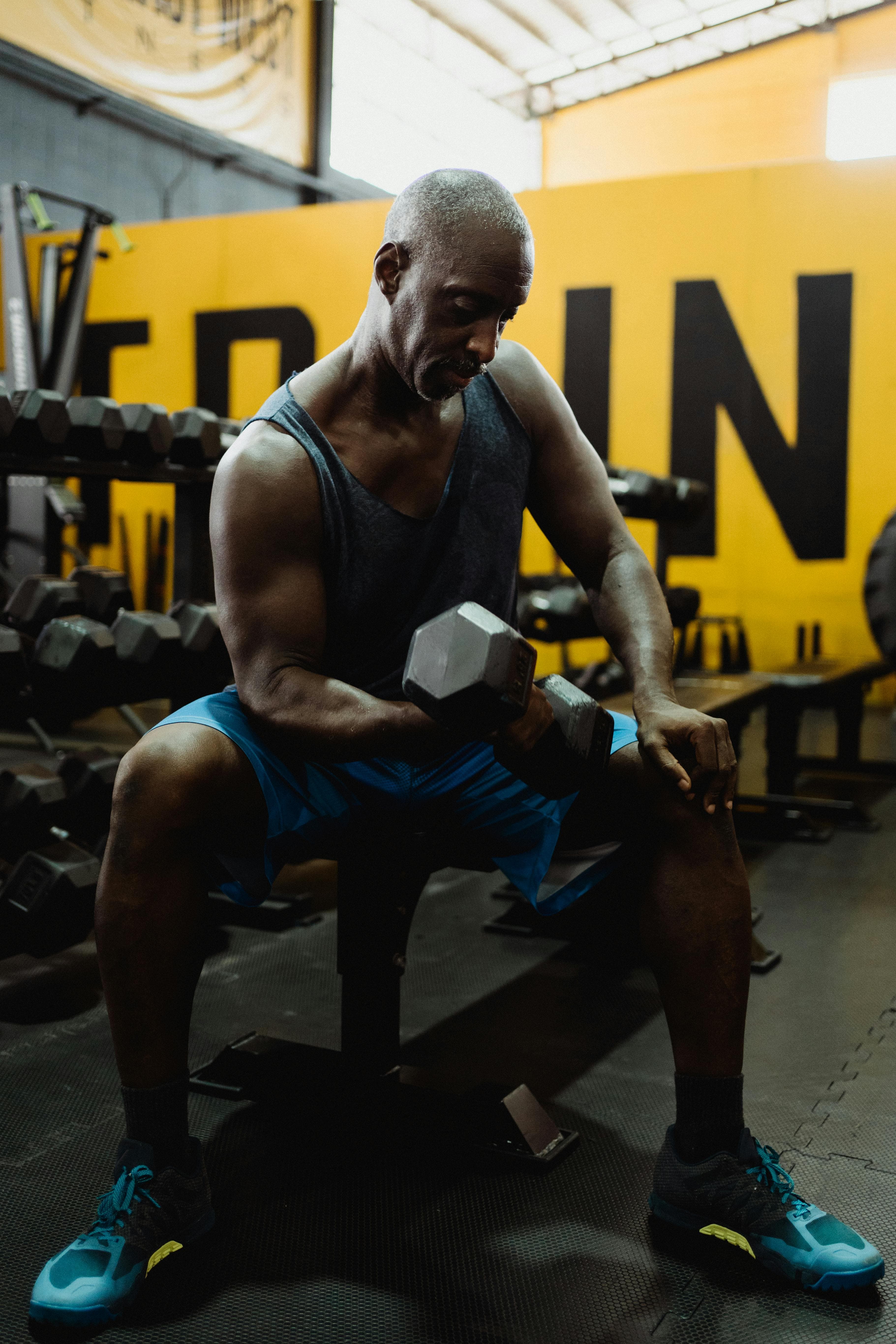 Treino dividido em 5 dias: como ganhar massa com mais foco muscular