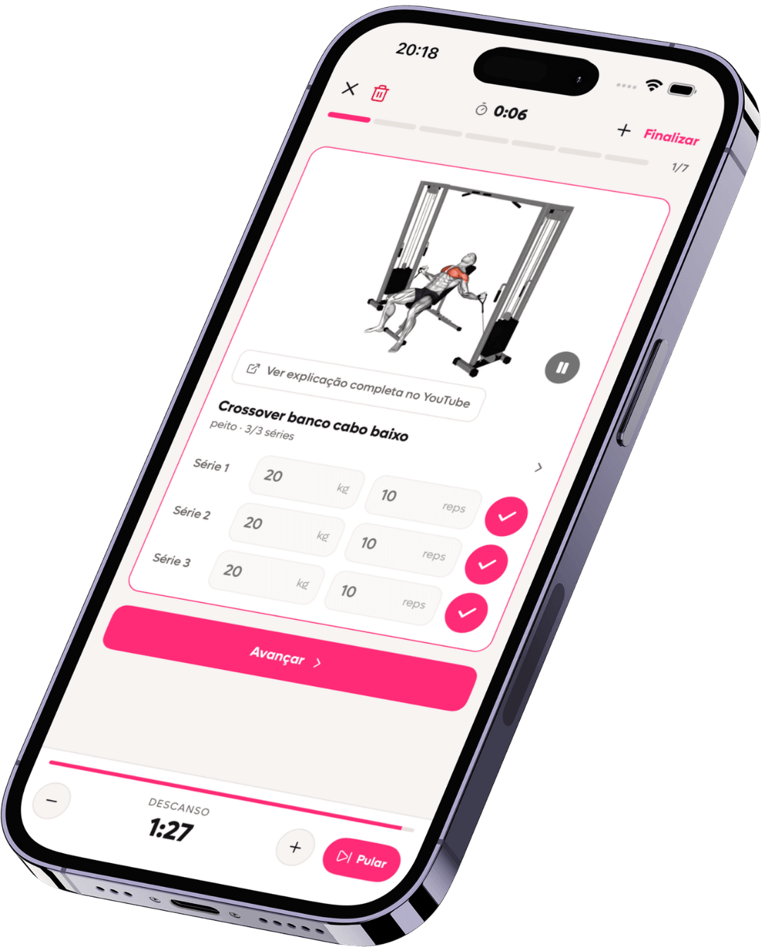 Sessão ao vivo da SelfShapeAI com vídeo do exercício, carga e repetições por série e descanso em andamento.
